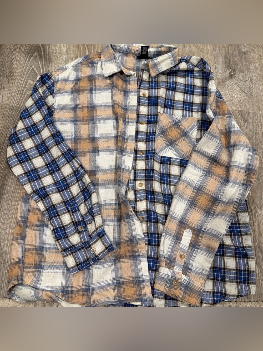 Rue21 Women's Plaid Button-Down Shirt - Blue & Tan